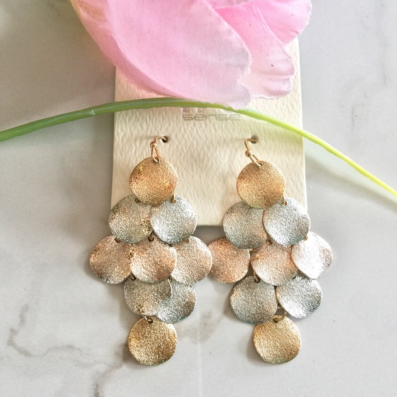 Tri-color Cluster Drop Earrings - Picture 3 of 3